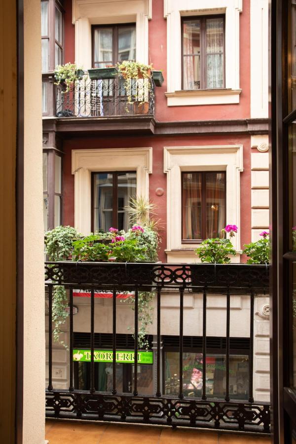 Acogedor Apartamento En El Centro Del Casco Viejo Διαμέρισμα Μπιλμπάο Εξωτερικό φωτογραφία